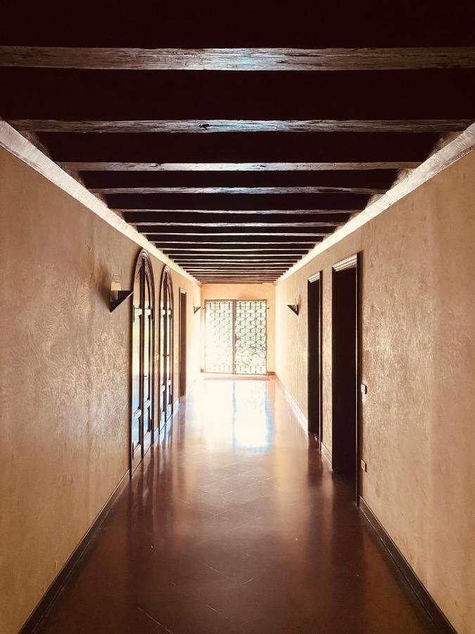 Il Salotto Sul Rio Mântua Exterior foto